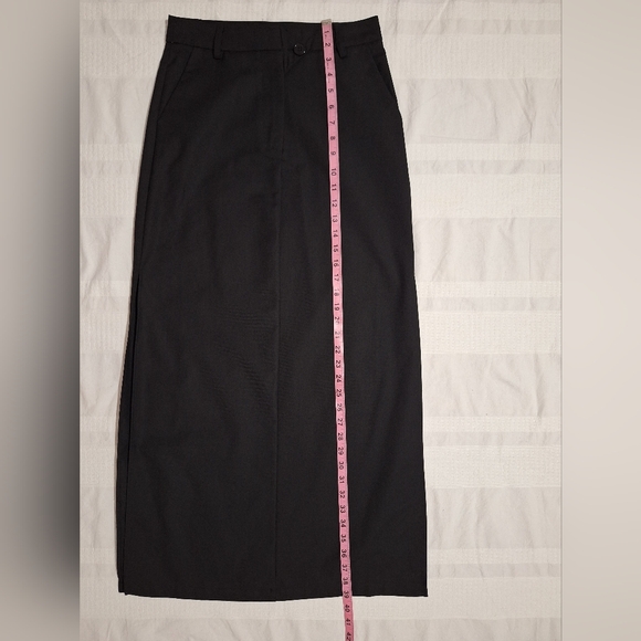 NWT COMMENSE Elegant Black Maxi Skirt - Picture 4 of 13